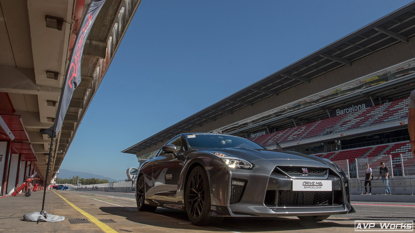 circuito-montmello-nissan-gtr