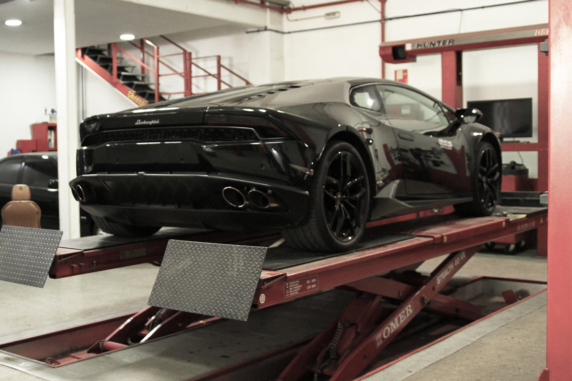 lamborghini-en-taller